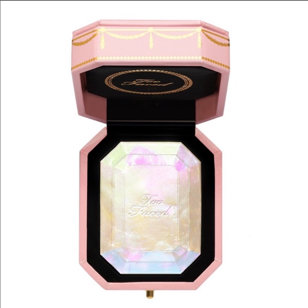Sealed Too Faced Diamond Light Highlighter